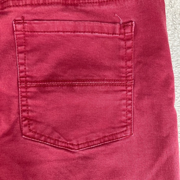 Maurices Women Burgundy Red Stretch Twill Straight Leg Pants Size 7/8‎ REG - Picture 6 of 15
